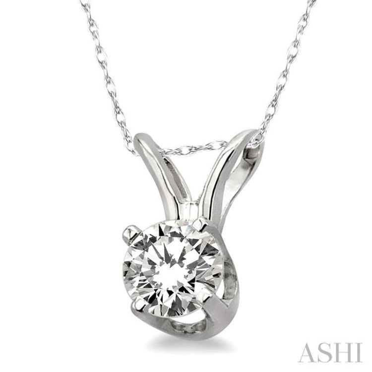 Round Cut Diamond Solitaire Pendant in 14K White Gold with Chain