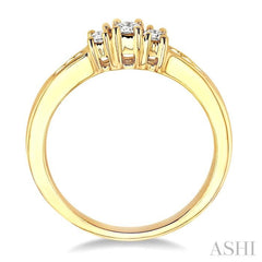 1/4 Ctw Nine Stone Round Cut Diamond Engagement Ring in 14K Yellow Gold