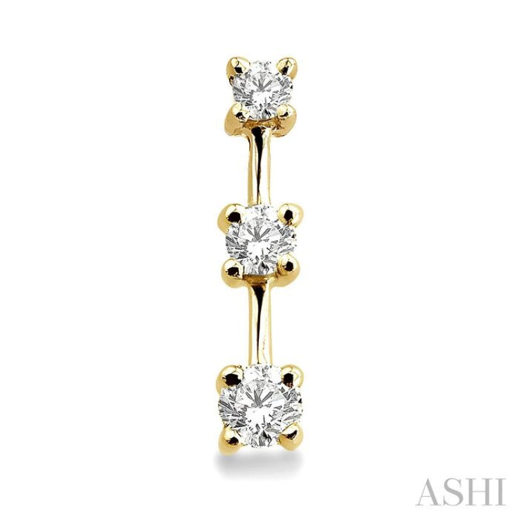 1/2 Ctw Round Cut Diamond Earrings in 14K Yellow Gold