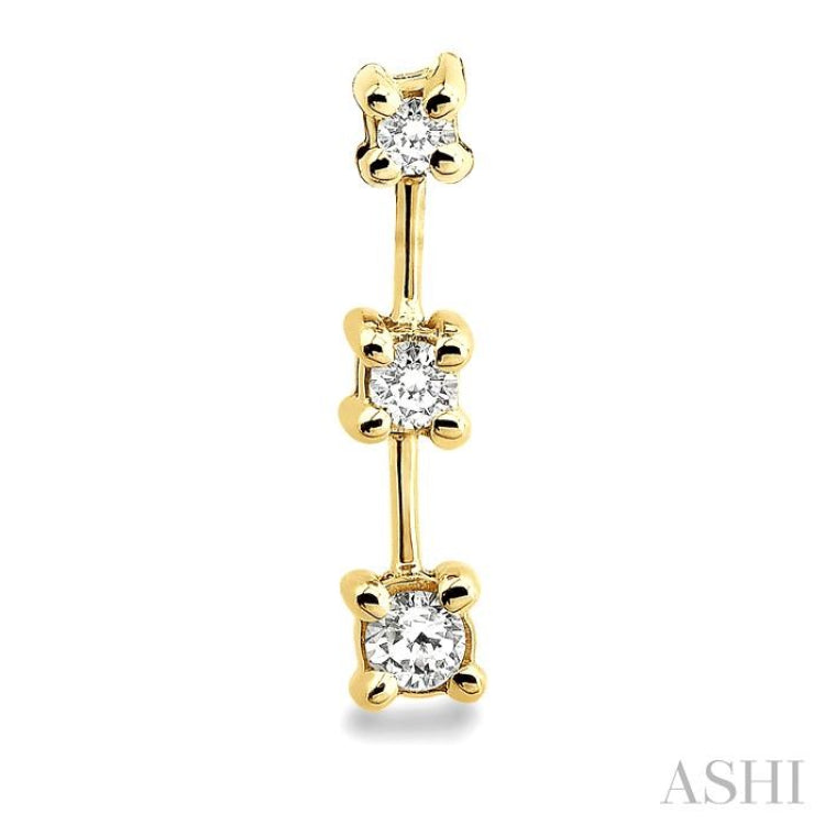 1/4 Ctw Round Cut Diamond Earrings in 14K Yellow Gold