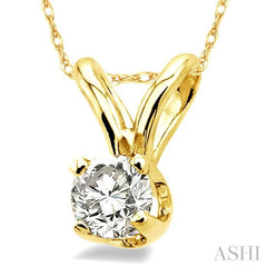 Round Cut Diamond Solitaire Pendant in 14K Yellow Gold with Chain