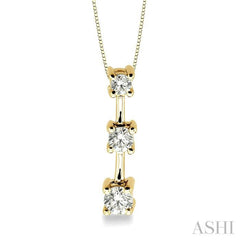 1/4 Ctw Three Stone Round Cut Diamond Pendant in 14K Yellow Gold with Chain