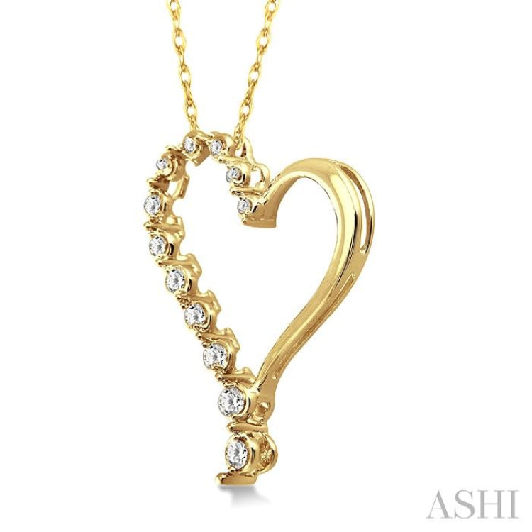 1/10 Ctw Round Cut Diamond Half Journey Heart Pendant in 14K Yellow Gold with Chain