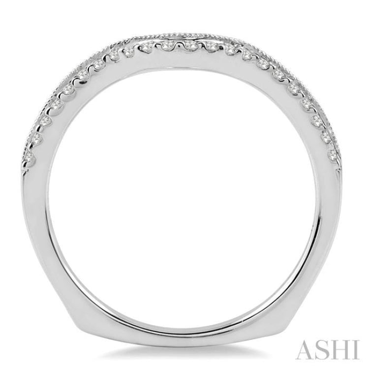 1/6 Ctw Round Cut Diamond Wedding Band in 14K White Gold