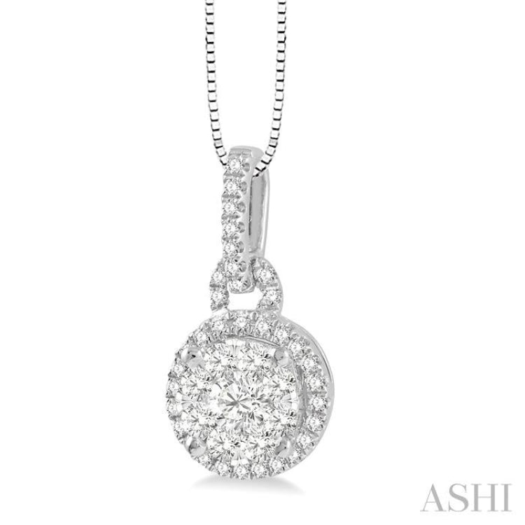 1/2 Ctw Lovebright Round Cut Diamond Pendant in 14K White Gold with Chain