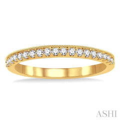 1/4 Ctw Round Cut Diamond Wedding Band in 14K Yellow Gold