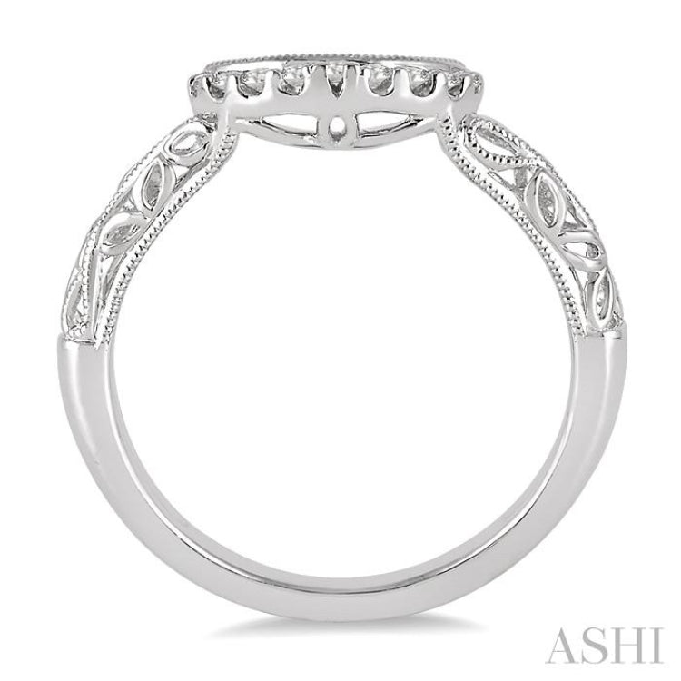 1/10 Ctw Round Cut Diamond Wedding Band in 14K White Gold