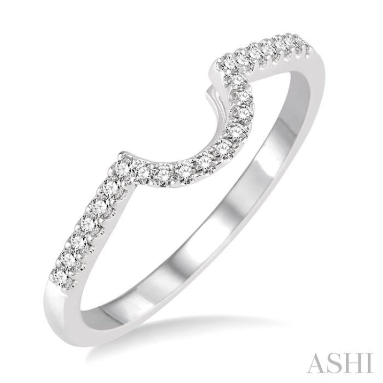 1/6 Ctw Round Cut Diamond Wedding Band in 14K White Gold