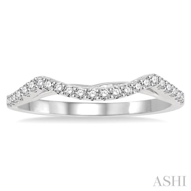 1/5 Ctw Round Cut Diamond Wedding Band in 14K White Gold