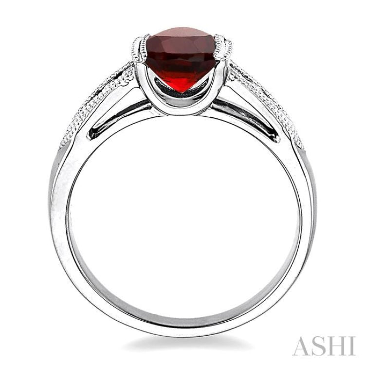 8x6 MM Oval Shape Garnet and 1/10 Ctw Diamond Ring in 14K White Gold