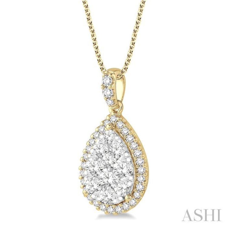 1 1/2 Ctw Pear Shape Diamond Lovebright Pendant in 14K Yellow and White Gold with Chain