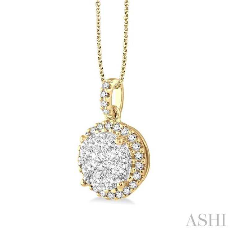 3/4 Ctw Lovebright Round Cut Diamond Pendant in 14K Yellow and White Gold with Chain