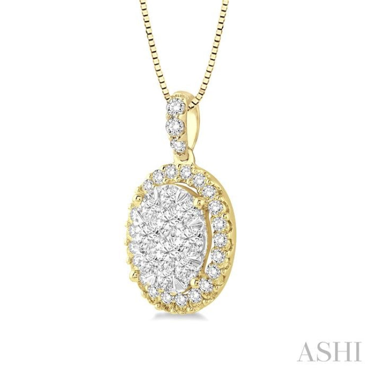 1/3 Ctw Oval Shape Diamond Lovebright Pendant in 14K Yellow and White Gold with Chain