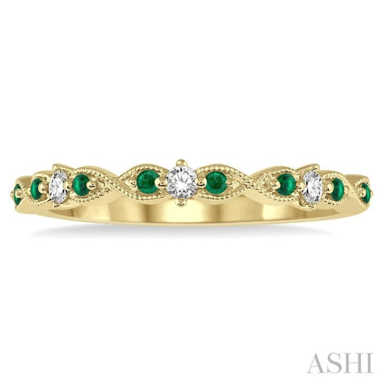 1/10 Ctw Round Cut Diamond and 1.25mm Emerald Precious Wedding Band in 14K Yellow Gold