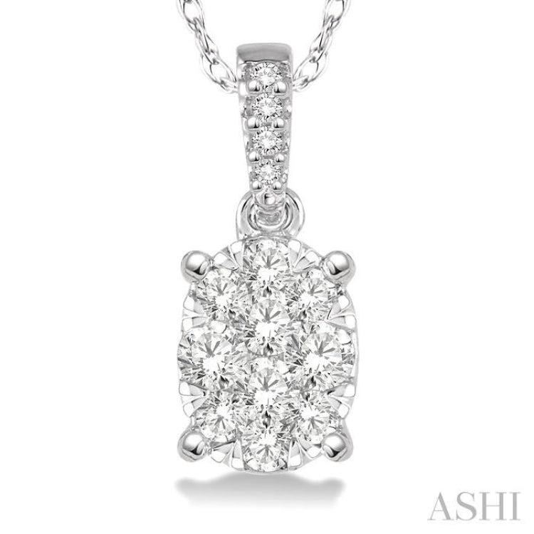 1/6 Ctw Oval Shape Diamond Lovebright Pendant in 14K White Gold with Chain