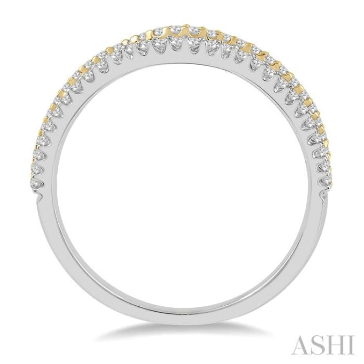 1/4 ctw Split Two Tone Arched Center Round Cut Diamond Wedding Band in 14K White and Yellow Gold