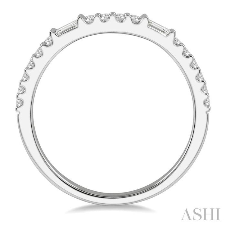 1/3 ctw Arched Baguette and Round Cut Diamond Wedding Band in 14K White Gold