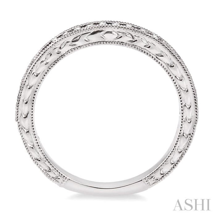 1/4 ctw Milgrain and Round Cut Diamond Wedding Band in 14K White Gold