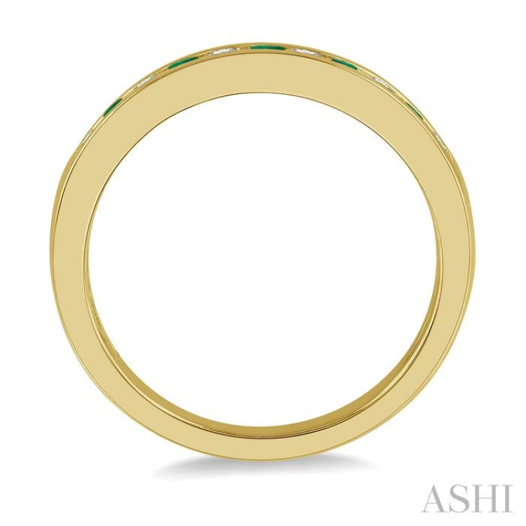 1/5 ctw Round Cut Diamond and 2MM Emerald Precious Wedding Band in 14K Yellow Gold