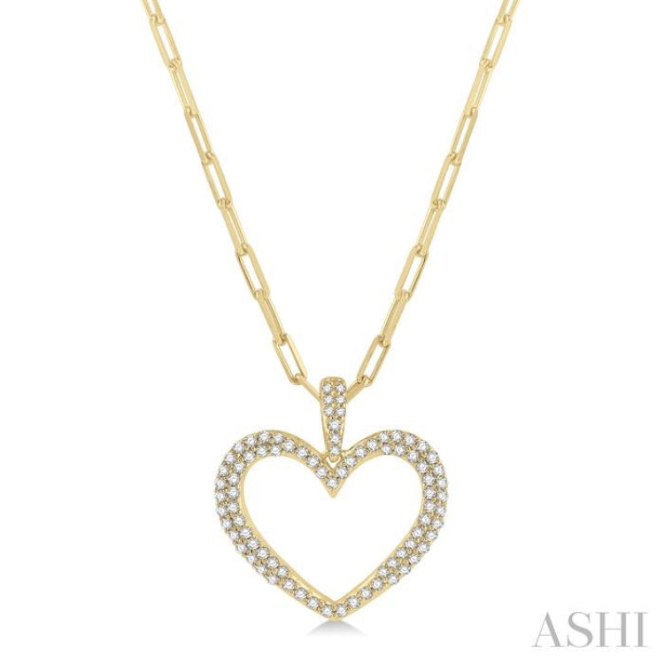 1/2 Ctw Round Cut Diamond Heart Pendant With Chain in 14K Yellow Gold