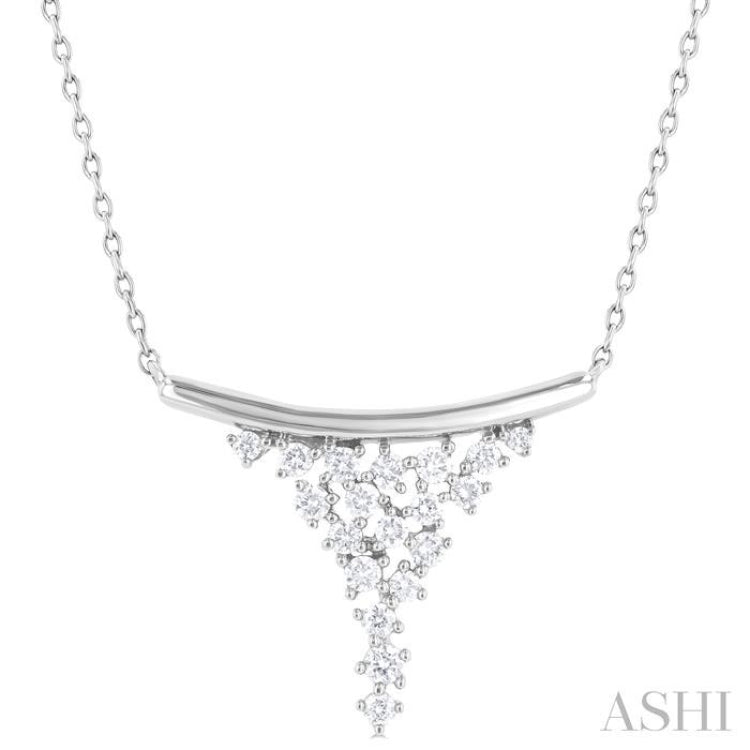 1/4 ctw Curved Bar Scatter Round Cut Diamond Fashion Necklace in 10K White Gold