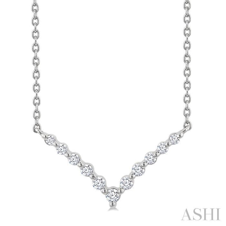 1/8 Ctw Petite Chevron Round Cut Diamond Pendant With Chain in Sterling Silver