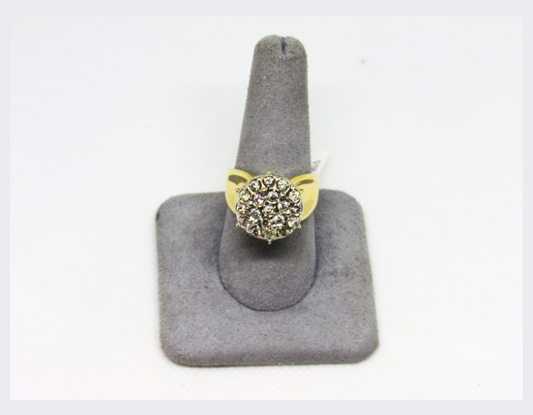 10k Yellow Gold Ladies Diamond Cluster ring