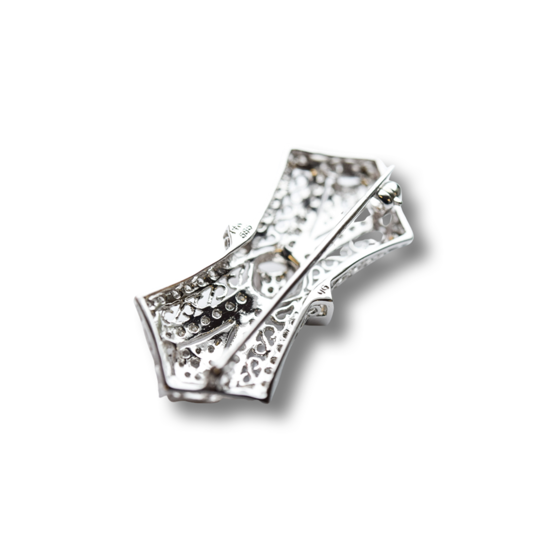 14k Diamond Bow pin